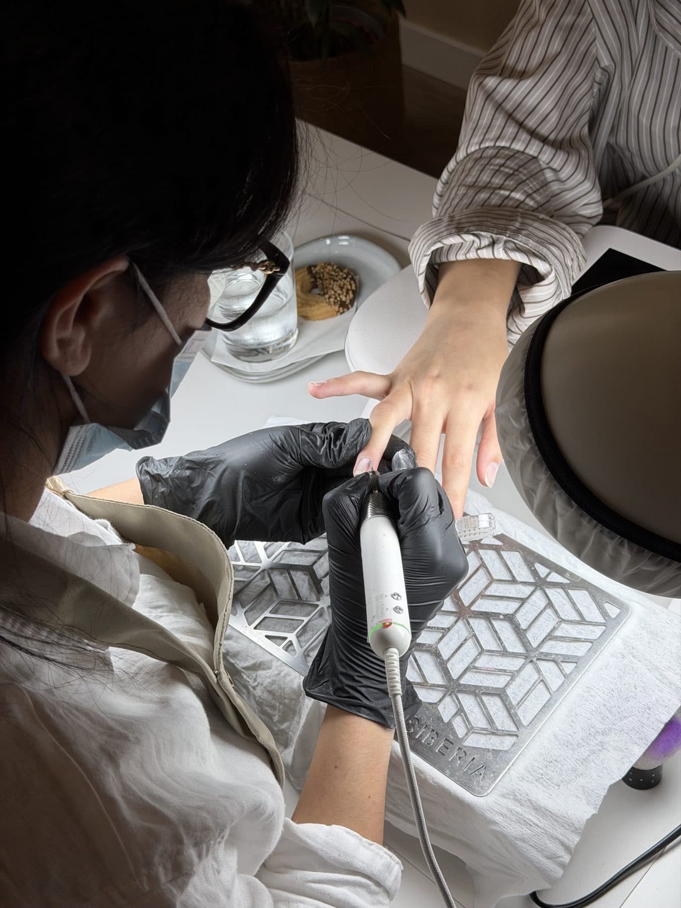 Trabajo de manicura del estudio Andina